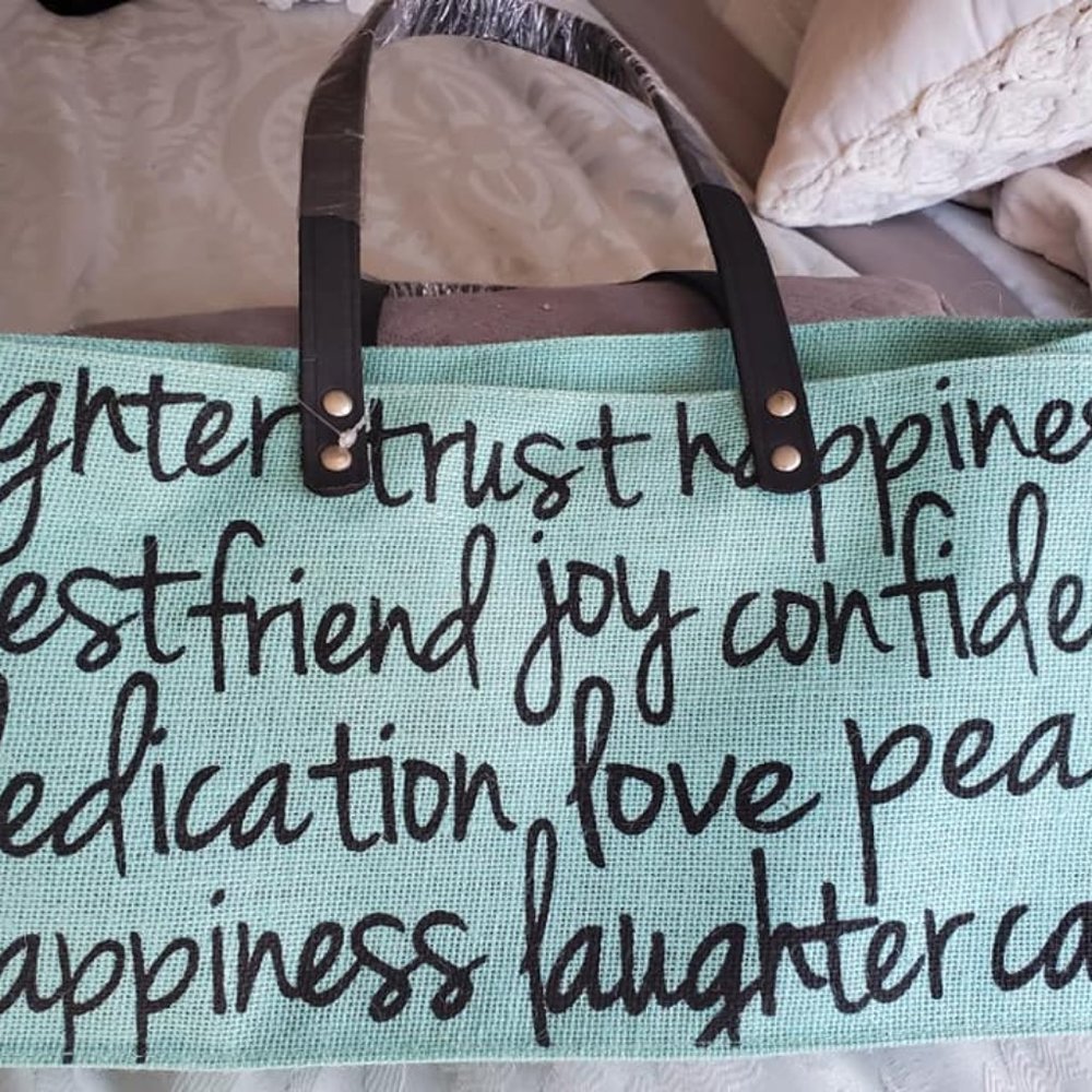 Keep calm and Carry On